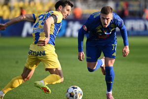 Gol rapid și cartonaș roșu în Unirea Slobozia - Petrolul, pentru salvarea de la retrogradare