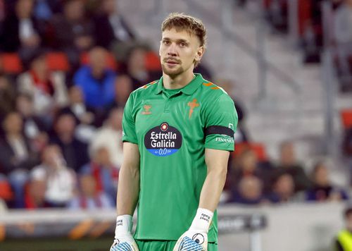 Ionuț Radu a primit trei goluri în ziua de Paște // foto: Imago