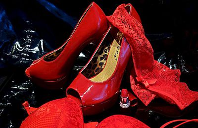 Orgie de 24 de ore cu 30 de prostituate la o selecționată de top: „O zi de concediu e o zi de concediu”