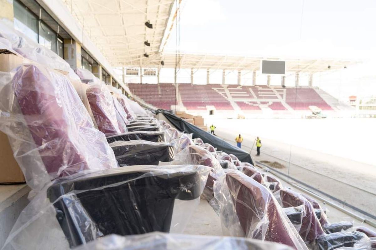 Ultrașii Rapidului i-au dus pe jucători pe noul stadion » Avertisment clar: „Ar fi calvarul vieții! Eu, Bocciu, vă promit asta în mod solemn”