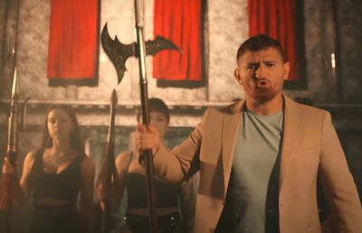 Cătălin Moroșanu revine în muzică » Cântă alături de Jador și Lino Golden: „Boss, stai cuminte că tătuțu' e beton”