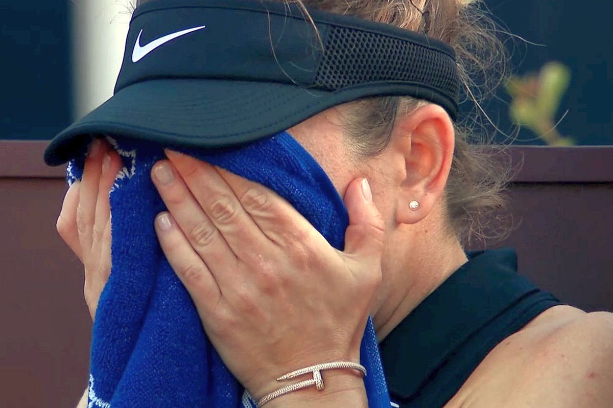 Halep, ABANDON la Roma! În lacrimi după o accidentare dureroasă » Simona a părăsit arena șchiopătând