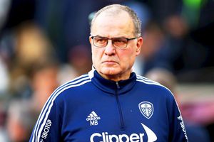 Chilavert, atac împotriva lui Marcelo Bielsa: „E un ticălos socialist, dar are Mercedes-Benz! Se poartă urât cu jucătorii”