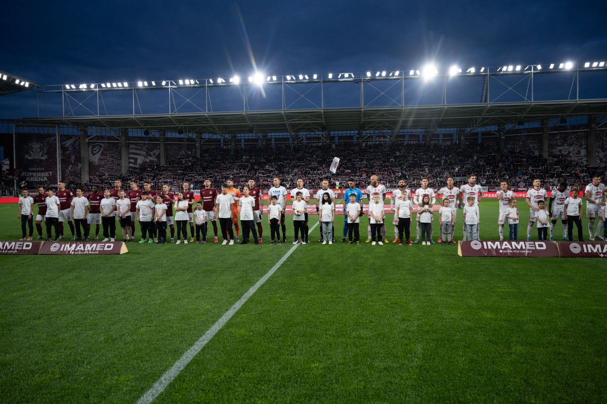 Ironii în direct pentru Rapid: „Poate îmi oferă și mie un contract, la 51 de ani”  + „Va urma un sezon mai greu”