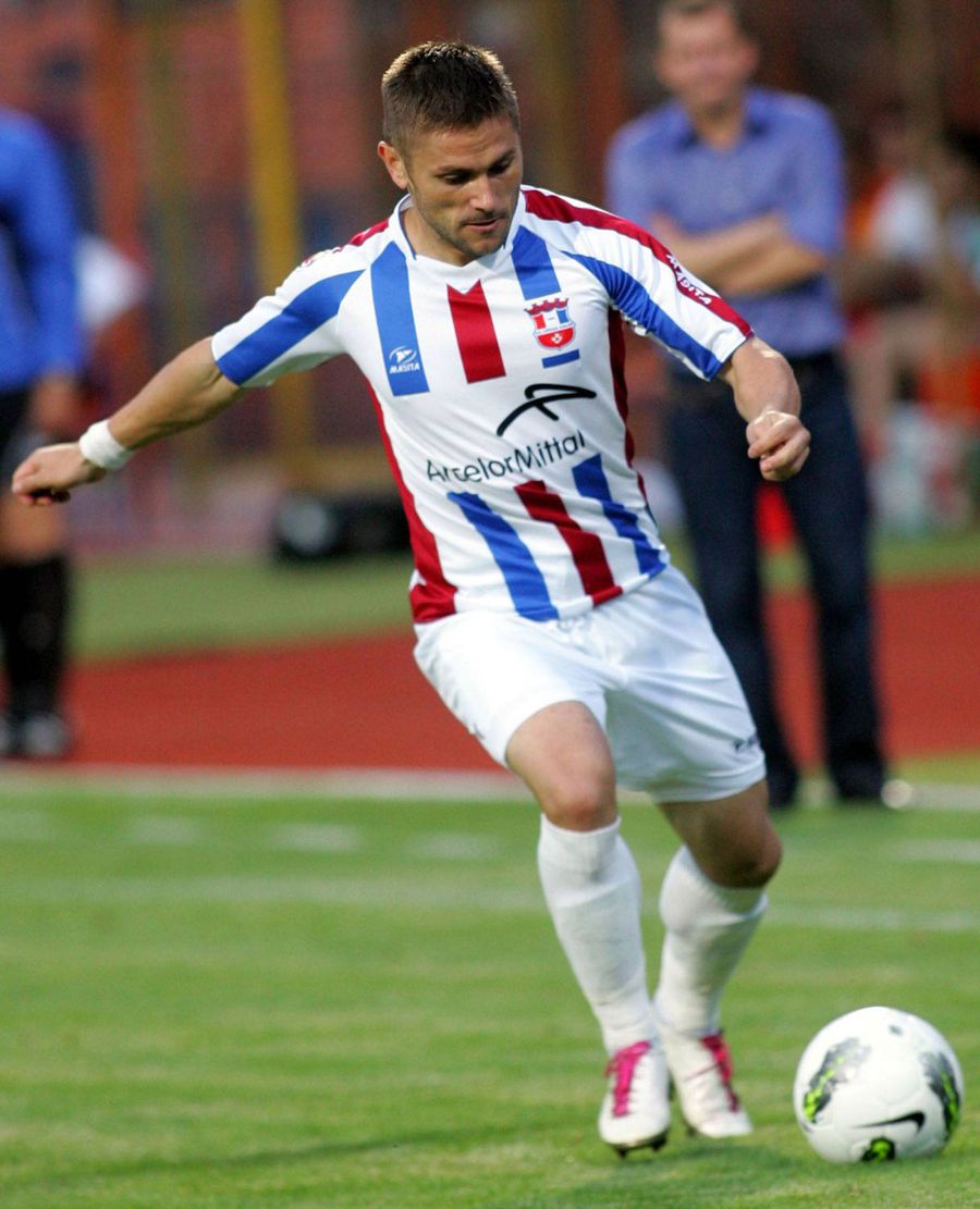 Ilie Dumitrescu l-a ofertat la FCSB, dar negocierile s-au terminat brusc: „Mi-a închis telefonul”