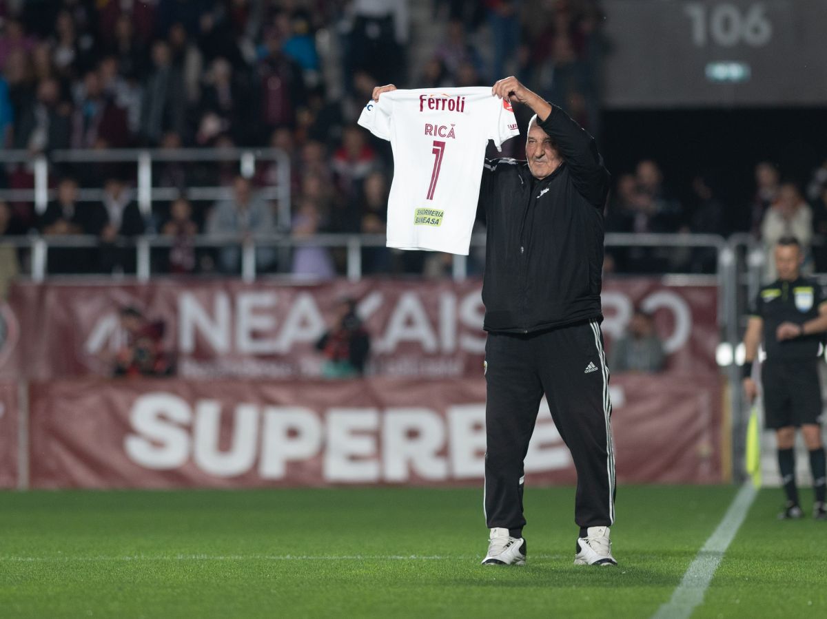 Rică Răducanu și-a reținut cu greu lacrimile » Moment copleșitor în Giulești, înainte de Rapid - Sepsi