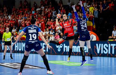 Gloria Bistrița visează la trofeul EHF European League! » Duel de foc cu Storhamar în finală