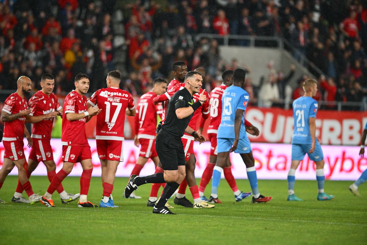 Dinamo și Botoșani joacă meciurile decisive pentru salvare în deplasare