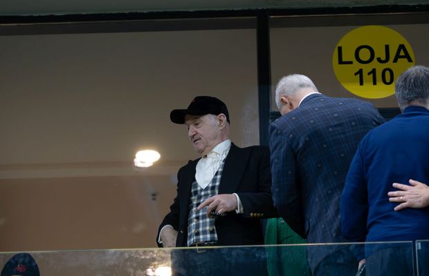IMAGINEA SERII » Cum a fost surprins Gigi Becali la lojele Arenei Naționale, alături de unul dintre favoriții săi
