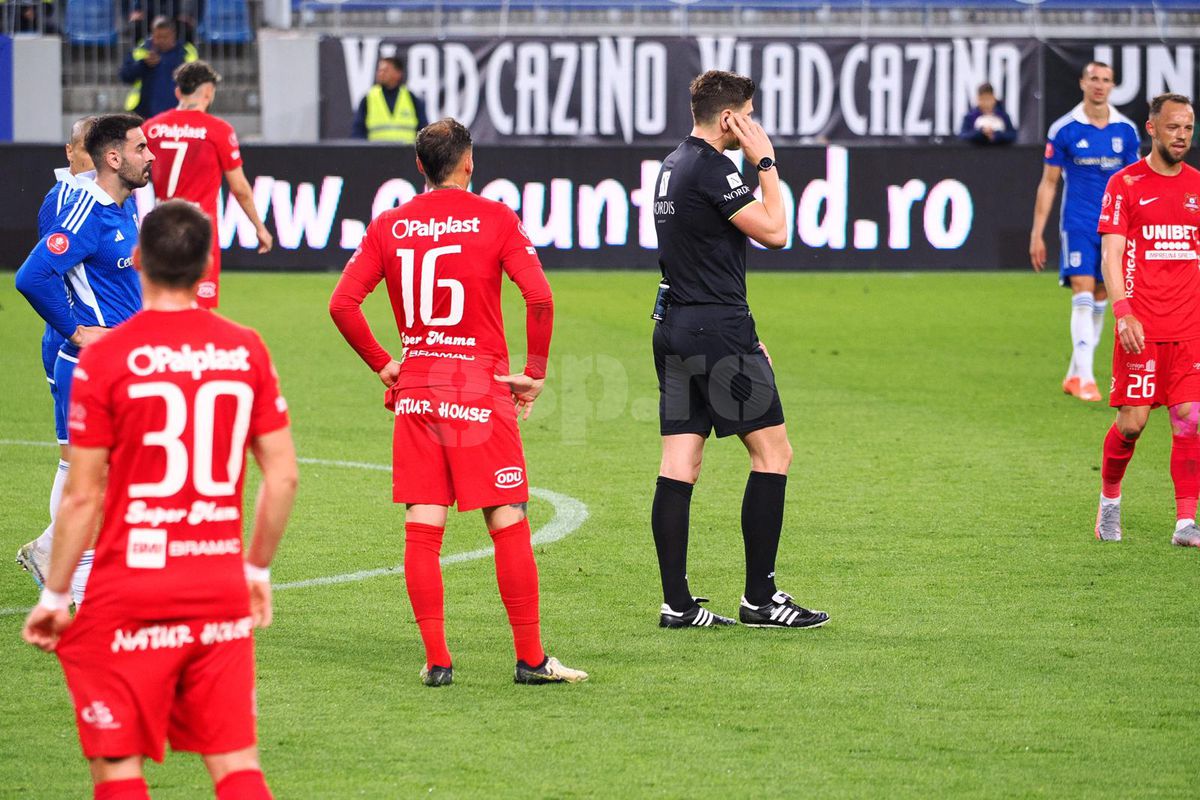 Fotbalistul lui Adrian Mititelu s-a transferat în Superliga: „Îi urăm bun venit în legendarul tricou roș-alb!”