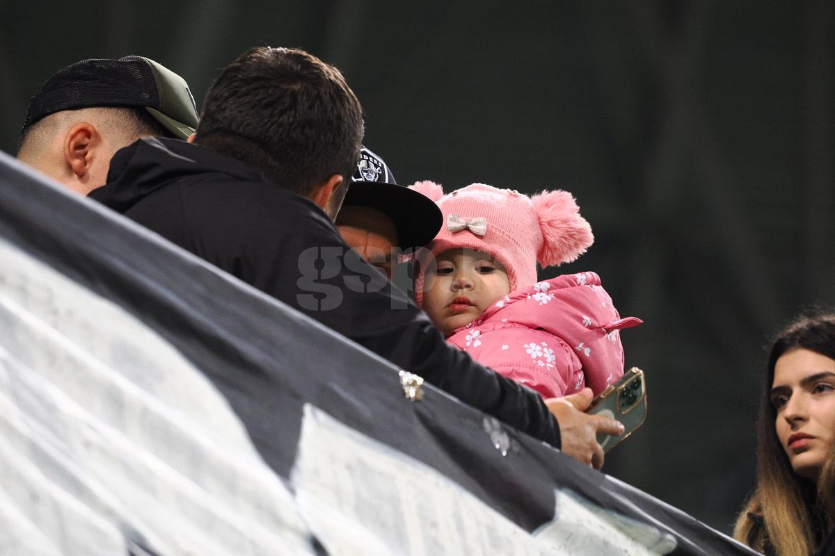 Fotbalistul lui Adrian Mititelu s-a transferat în Superliga: „Îi urăm bun venit în legendarul tricou roș-alb!”