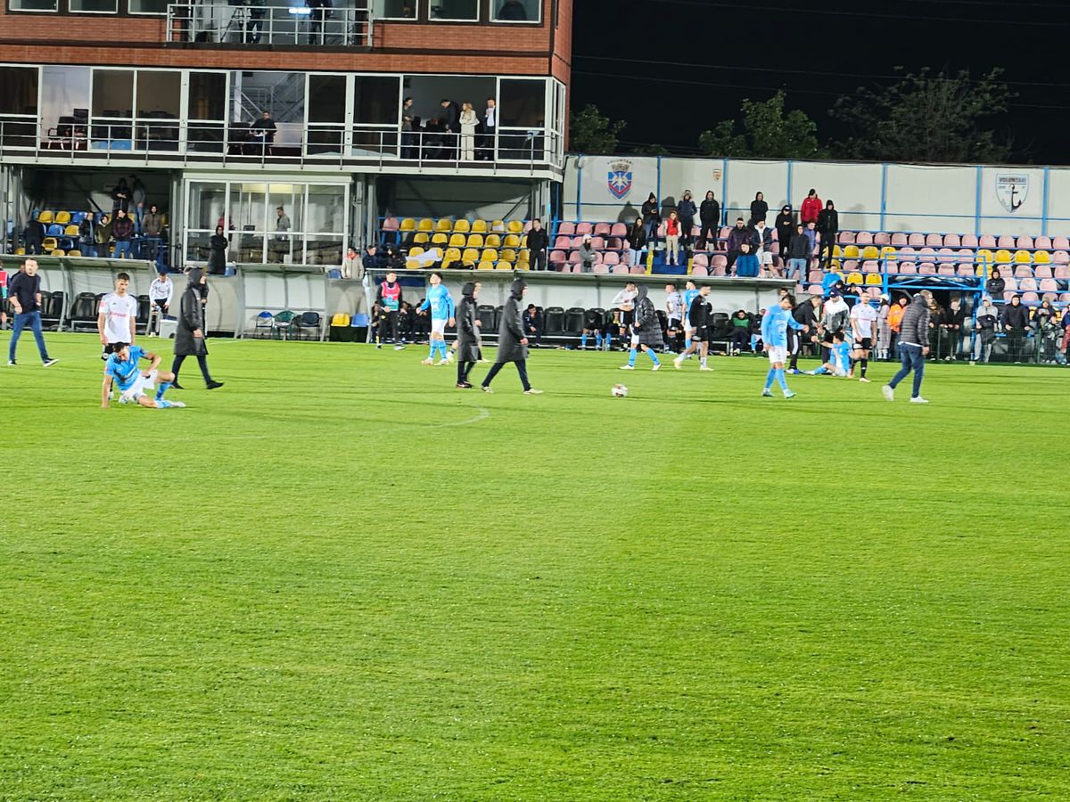 Retrogradatele FCU Craiova și FC Voluntari au un punct comun în acest sezon! Antrenorul care le-a pregătit pe ambele