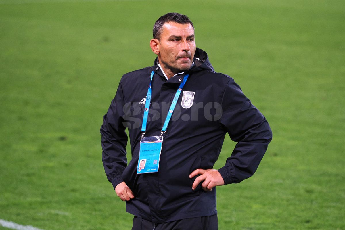 Fotbalistul lui Adrian Mititelu s-a transferat în Superliga: „Îi urăm bun venit în legendarul tricou roș-alb!”