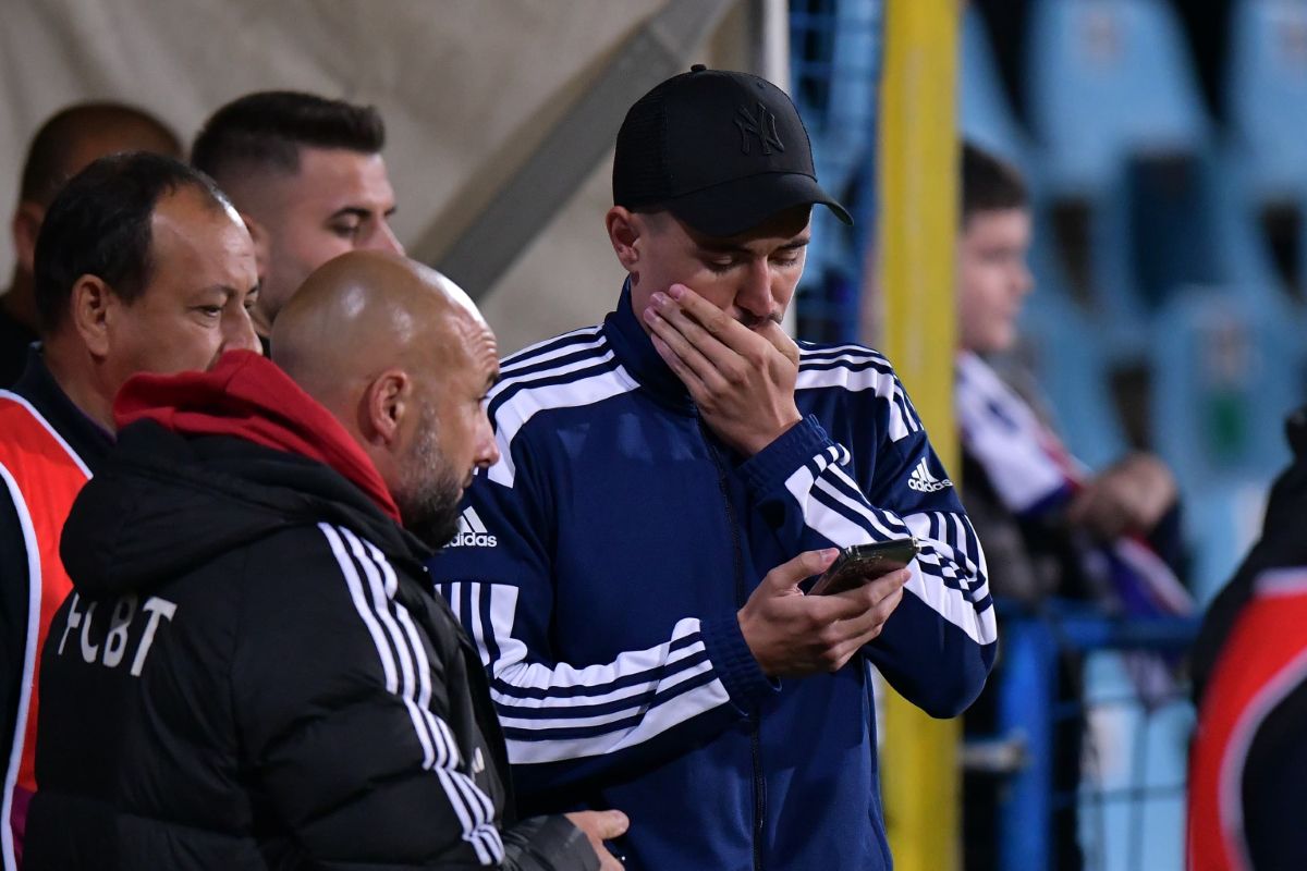 Toți cu ochii pe telefoane » Bogdan Andone, despre salvarea in extremis: „Dacă îmi spunea cineva asta în ianuarie...”