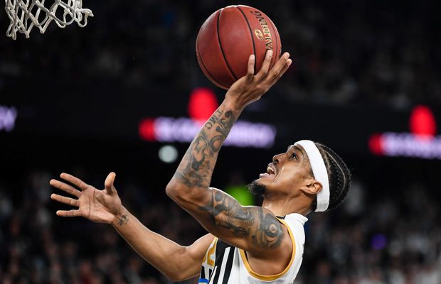 Primul meci al finalei, prima victorie » U-BT Cluj-Napoca a trecut de CSM CSU Oradea, cu 95-64