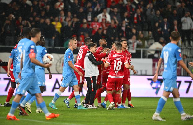 În disperare de cauză: Dinamo vrea să rămână în Liga 1 cu un jucător care a bifat doar 7 minute în play-out