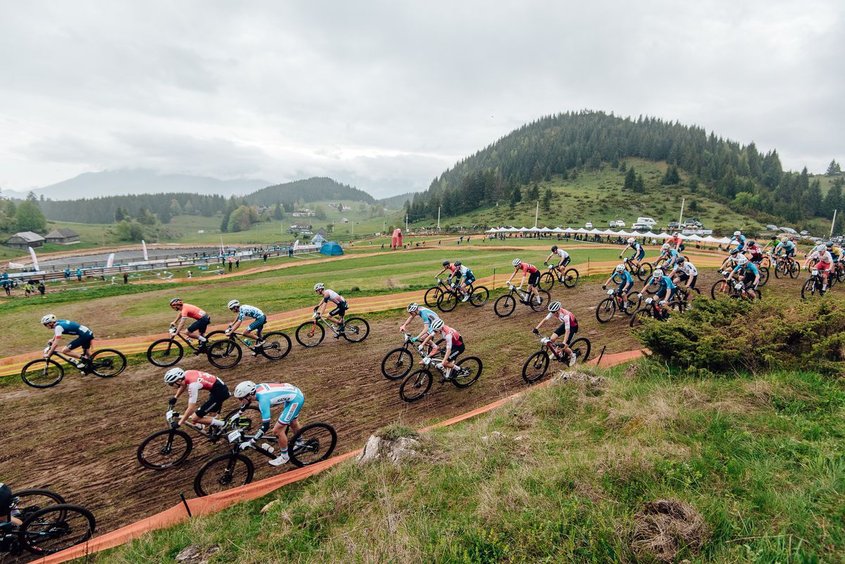 O junioare din Slovenia face senzație la Campionatele Europene de Mountain Bike