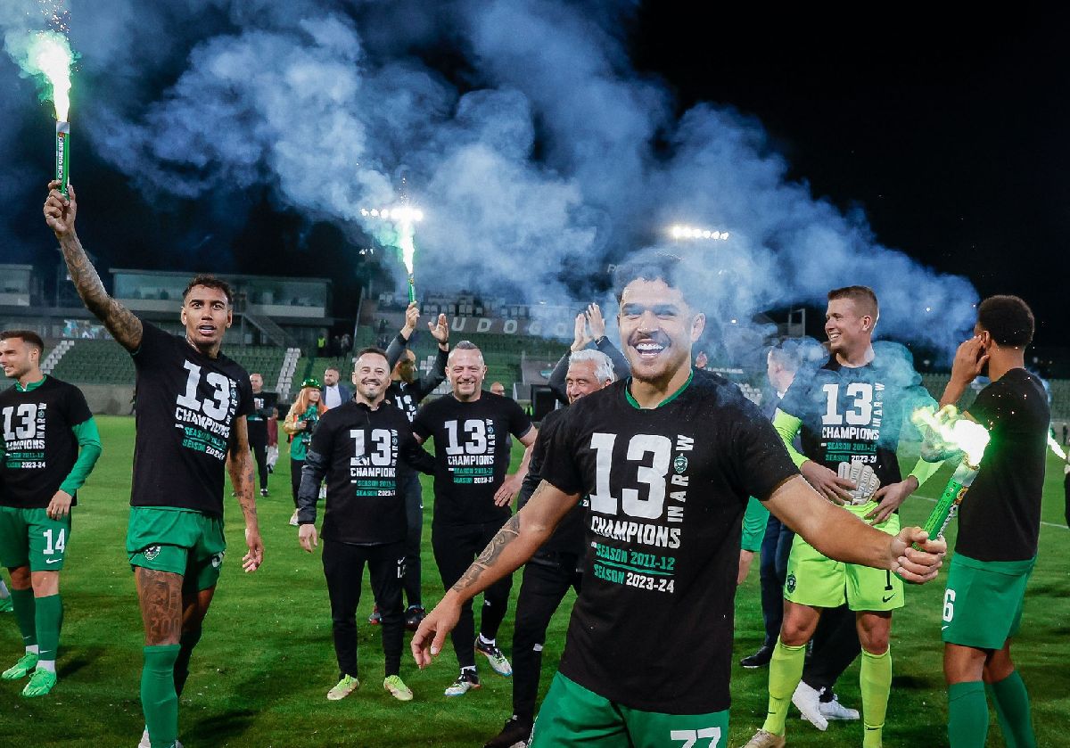 Ludogorets, din nou campioană în Bulgaria » Cosmin Moți, în mijlocul petrecerii de la Razgrad