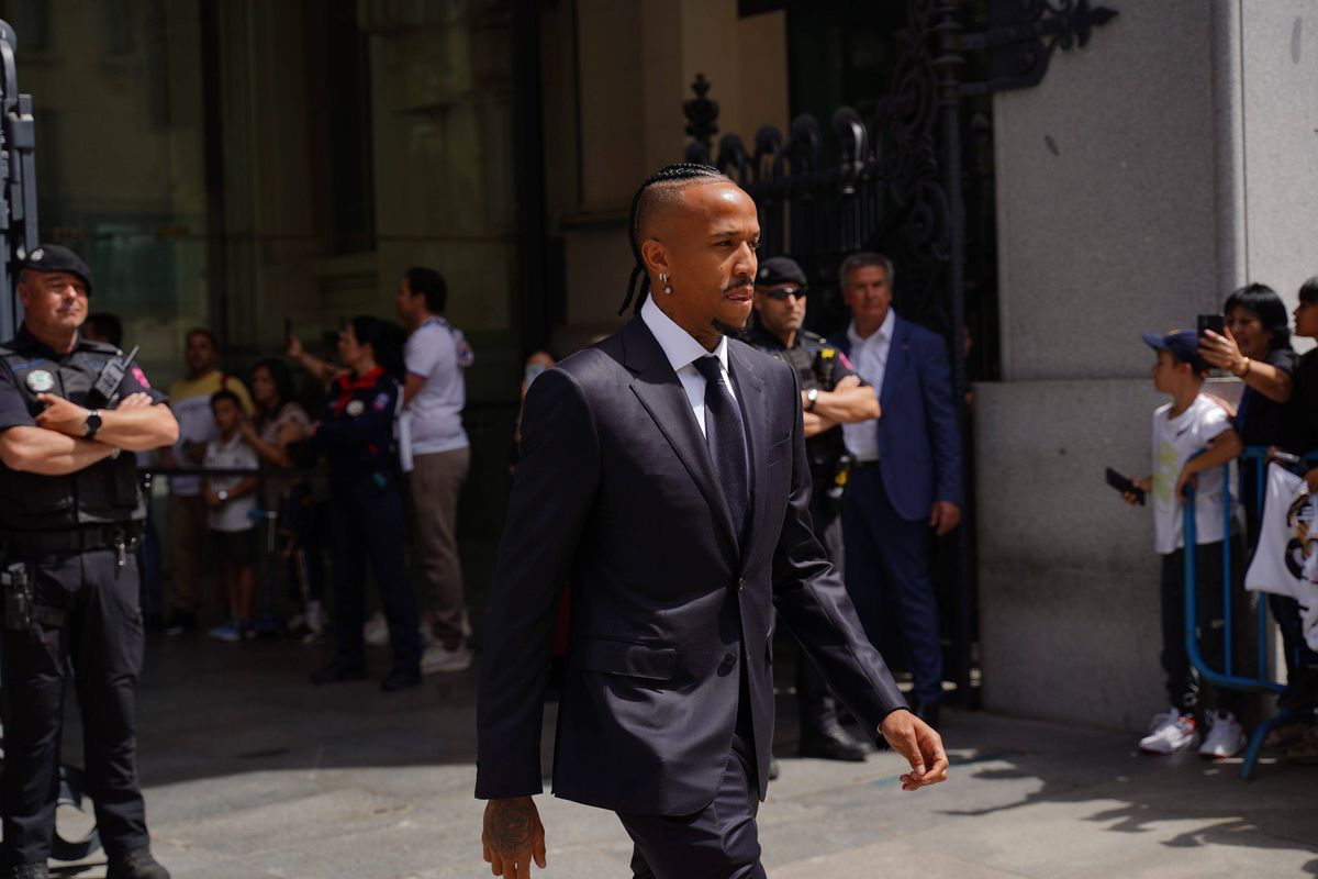 Carlo Ancelotti a făcut show la fiesta lui Real de pe străzile Madridului. Ce vis și-a îndeplinit antrenorul italian!