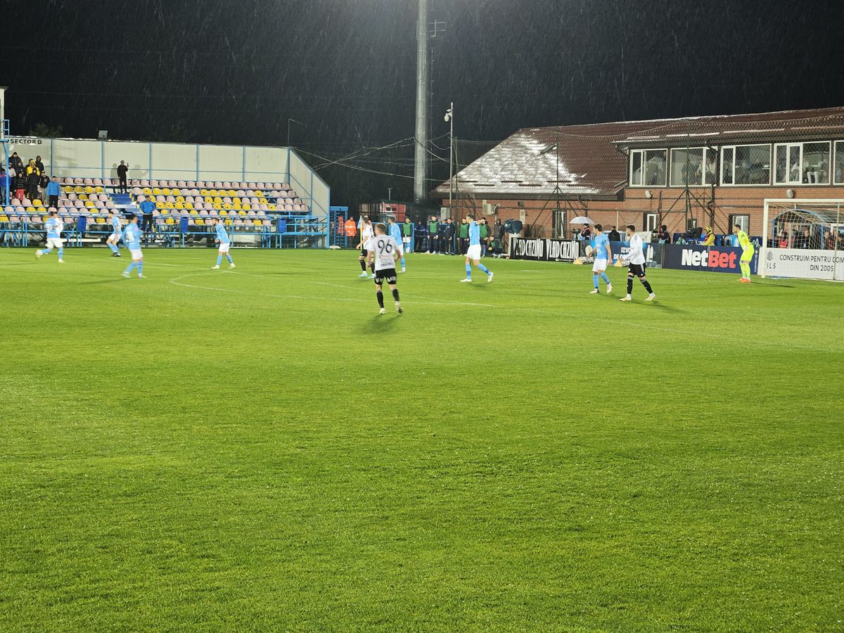 Retrogradatele FCU Craiova și FC Voluntari au un punct comun în acest sezon! Antrenorul care le-a pregătit pe ambele