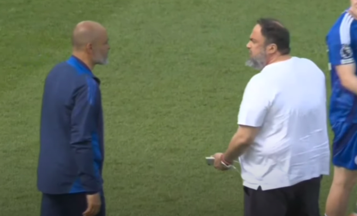 Incalificabil! Patronul Evangelos Marinakis a dat buzna pe teren și a înfruntat antrenorul revelației din Premier League