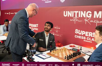Runda a cincea la Superbet Chess Classic: jocuri echilibrate, tensiune maximă și șah de clasă mondială