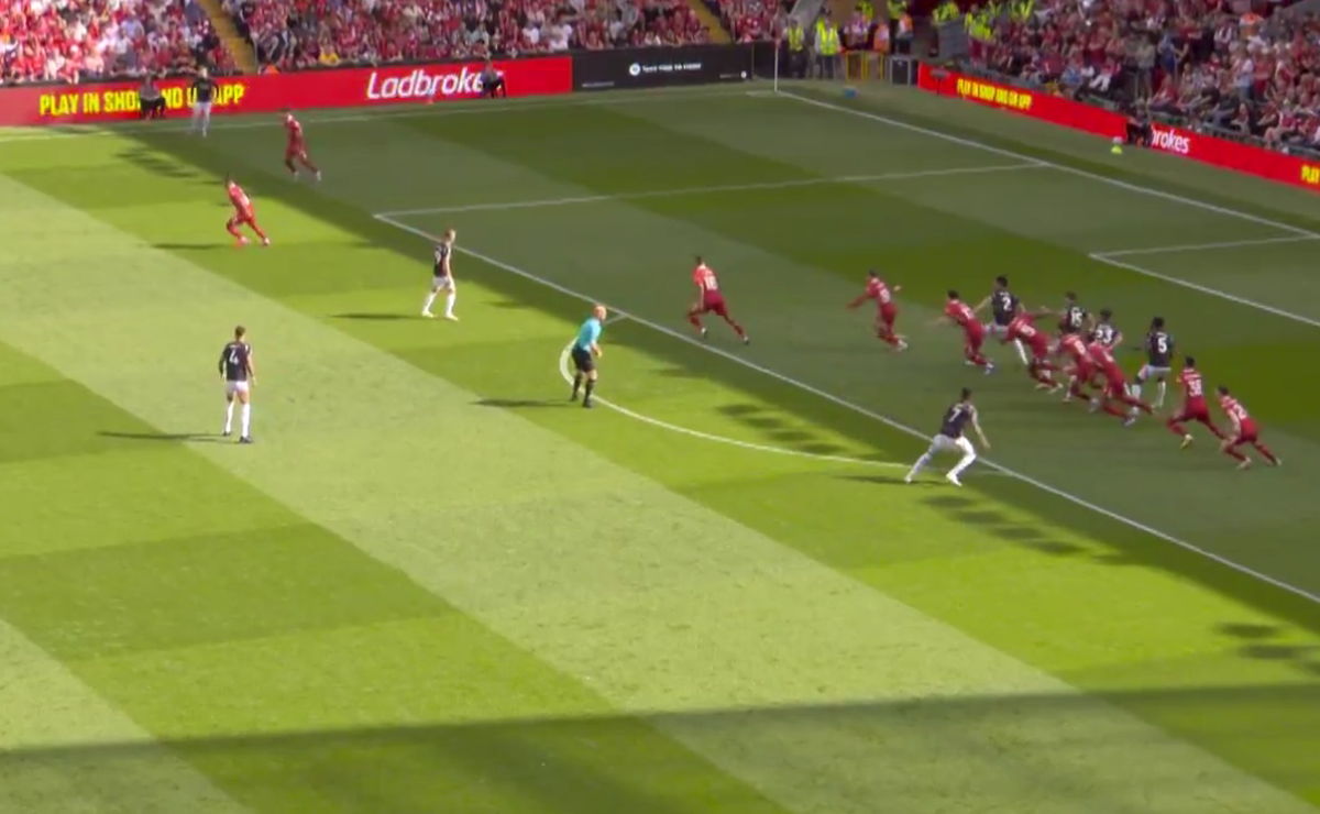 Fază genială în cel mai tare meci al weekend-ului din Premier League! Ce a mai inventat Nicolas Jover, „creierul” de la Arsenal