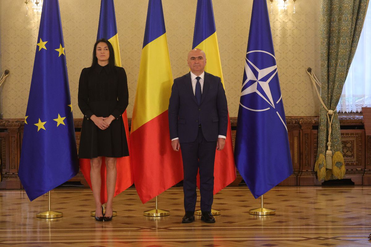 Cristina Neagu, decorată de Ilie Bolojan la Palatul Cotroceni