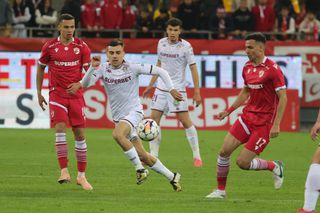 Dinamo - Rapid, derby nedecis în play-off-ul Superligii » „Câinii” au dominat, iar giuleștenii se depărtează de Europa
