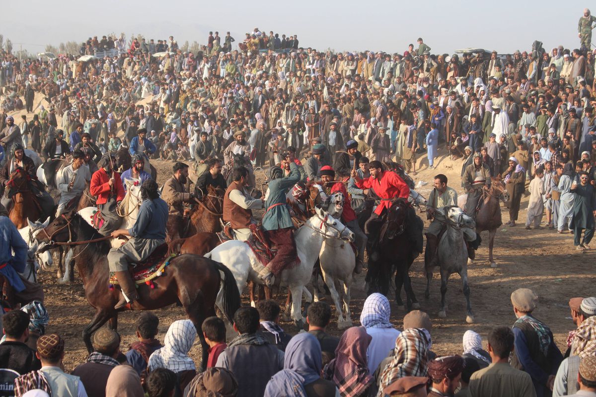 Aruncat cu leșul de capră, da! Șah, nu! Motivul incredibil pentru care talibanii au interzis „sportul minții”