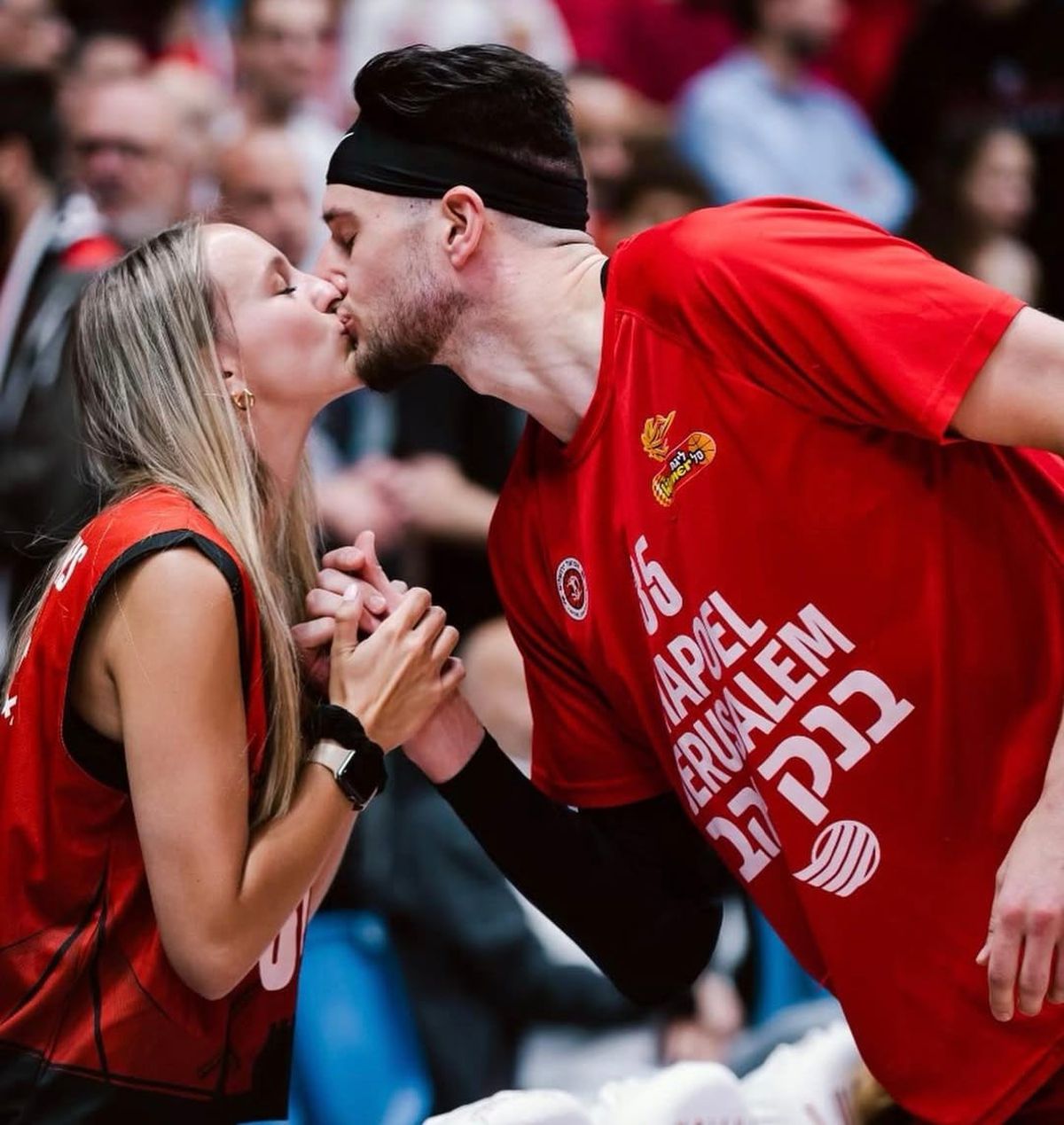 Zach Hankins și soția sa, Ashley, prin Cluj și prin lumea mare