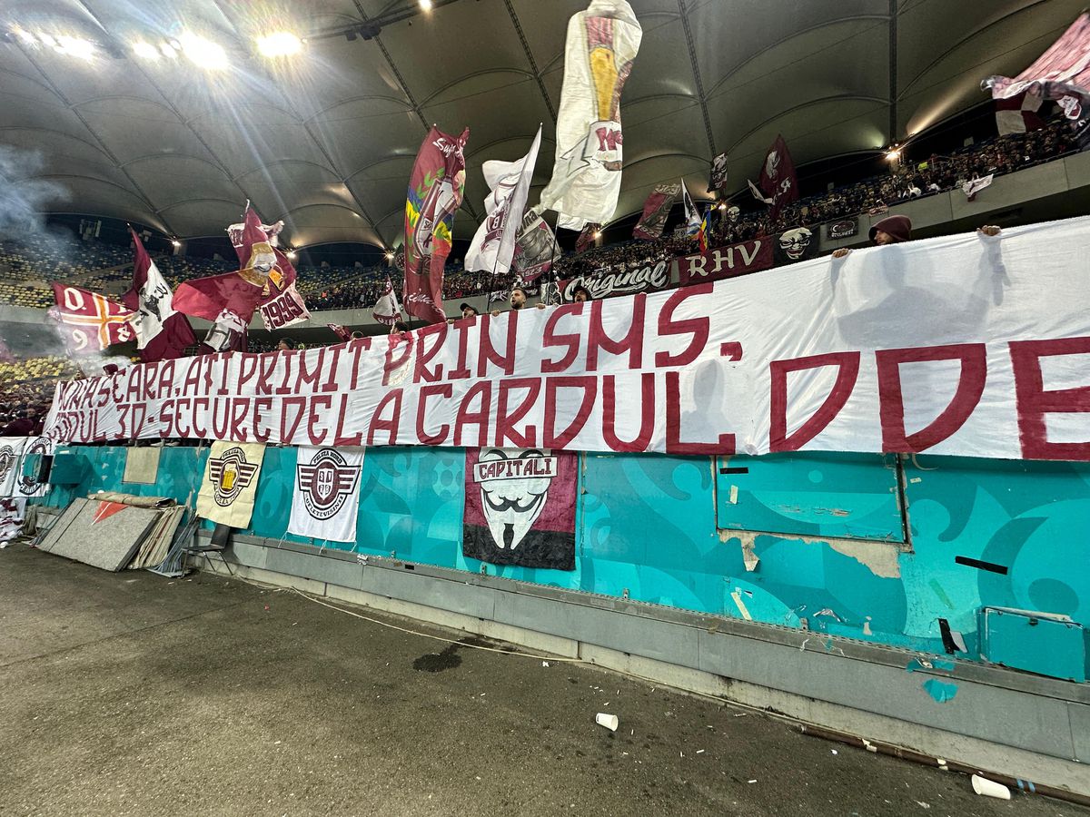 Mesajele galeriilor la Dinamo - Rapid