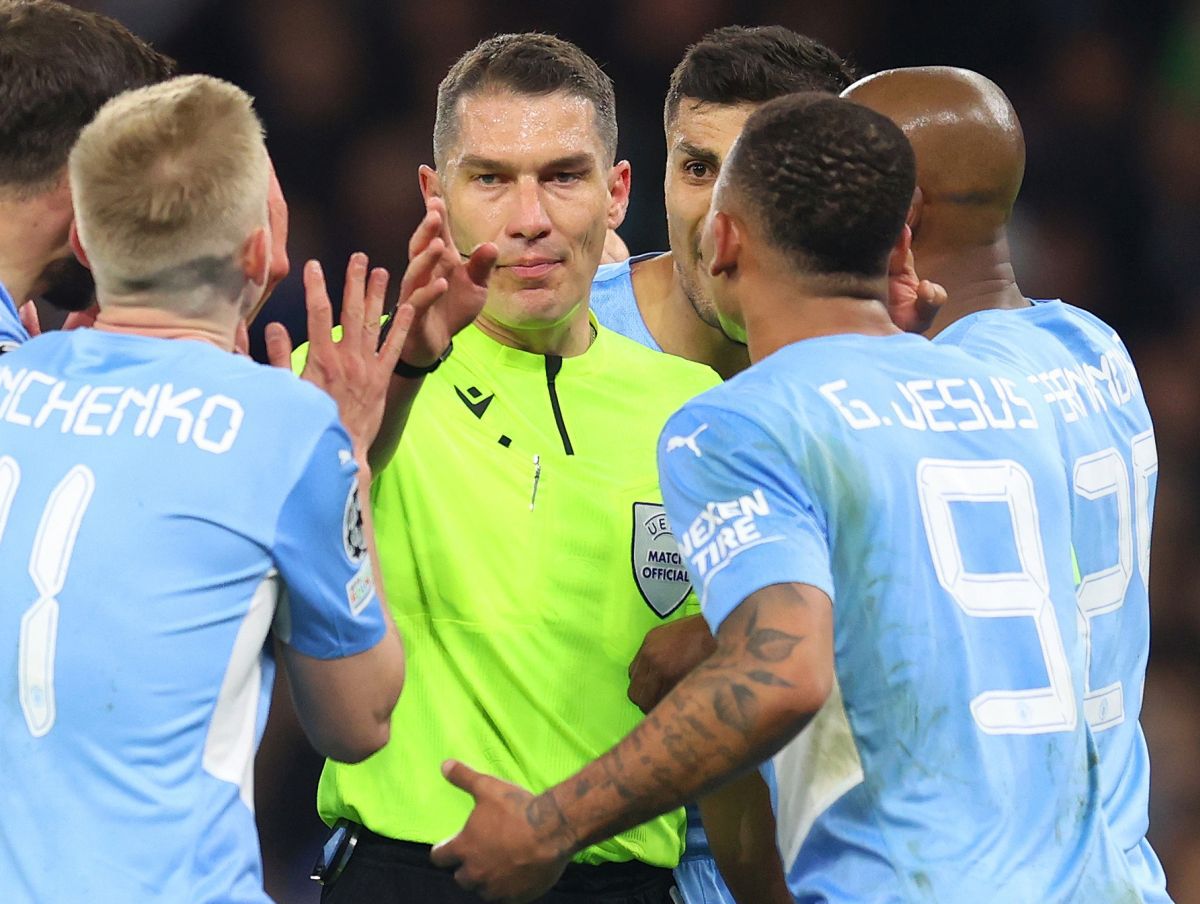 Istvan Kovacs arbitrează finala Ligii Campionilor dintre PSG și Inter Milano! E al treilea român care are această onoare