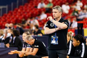 Rapid intră în „era franceză” » Clubul din Giulești a confirmat antrenorul pentru sezonul viitor! Obiectiv: Final Four-ul Ligii Campionilor