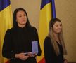 Cristina Neagu a fost decorată de Ilie Bolojan, la Palatul Cotroceni. Foto: Ionuț Iordache (GSP.RO)
