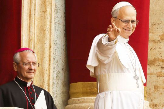 Robert Prevost, în vârstă de 69 de ani, a fost ales noul Papă sub numele Leon al XIV-lea