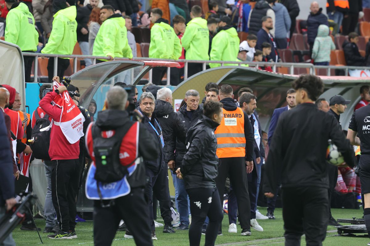 Marius Șumudică la finalul meciului Dinamo - Rapid