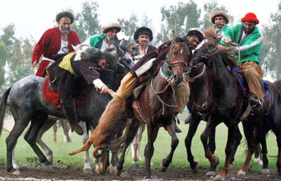 Aruncat cu leșul de capră, da! Șah, nu! Motivul incredibil pentru care talibanii au interzis „sportul minții”