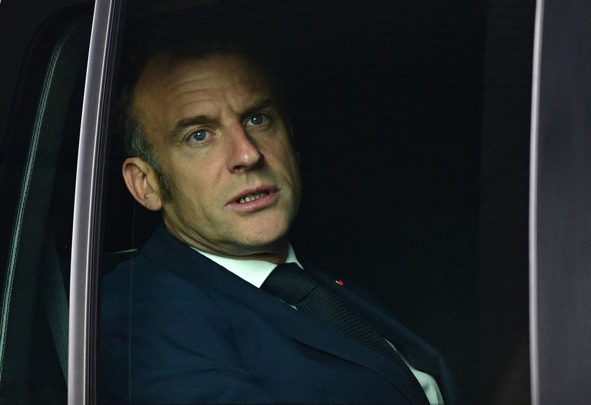 Cum arată mașina de care se va folosi Emmanuel Macron