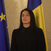 Cristina Neagu a fost decorată de Ilie Bolojan, la Palatul Cotroceni. Foto: Ionuț Iordache (GSP.RO)