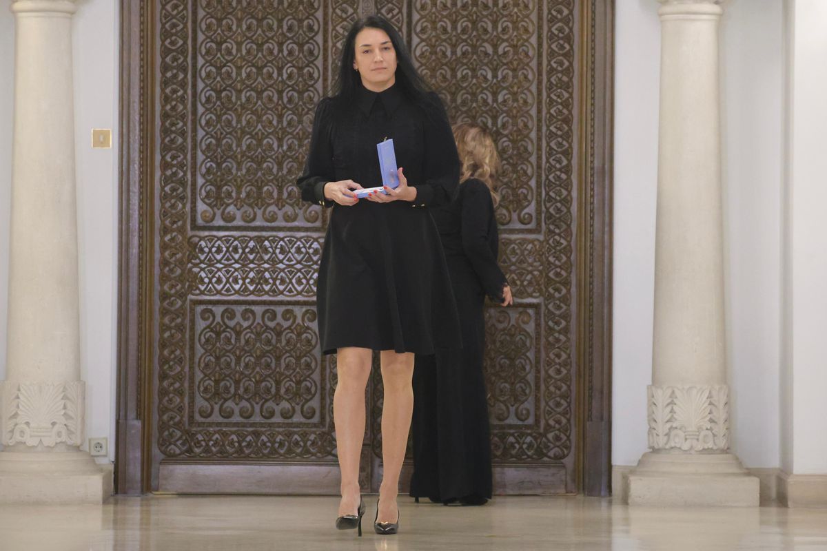 Autobuz Cristina Neagu