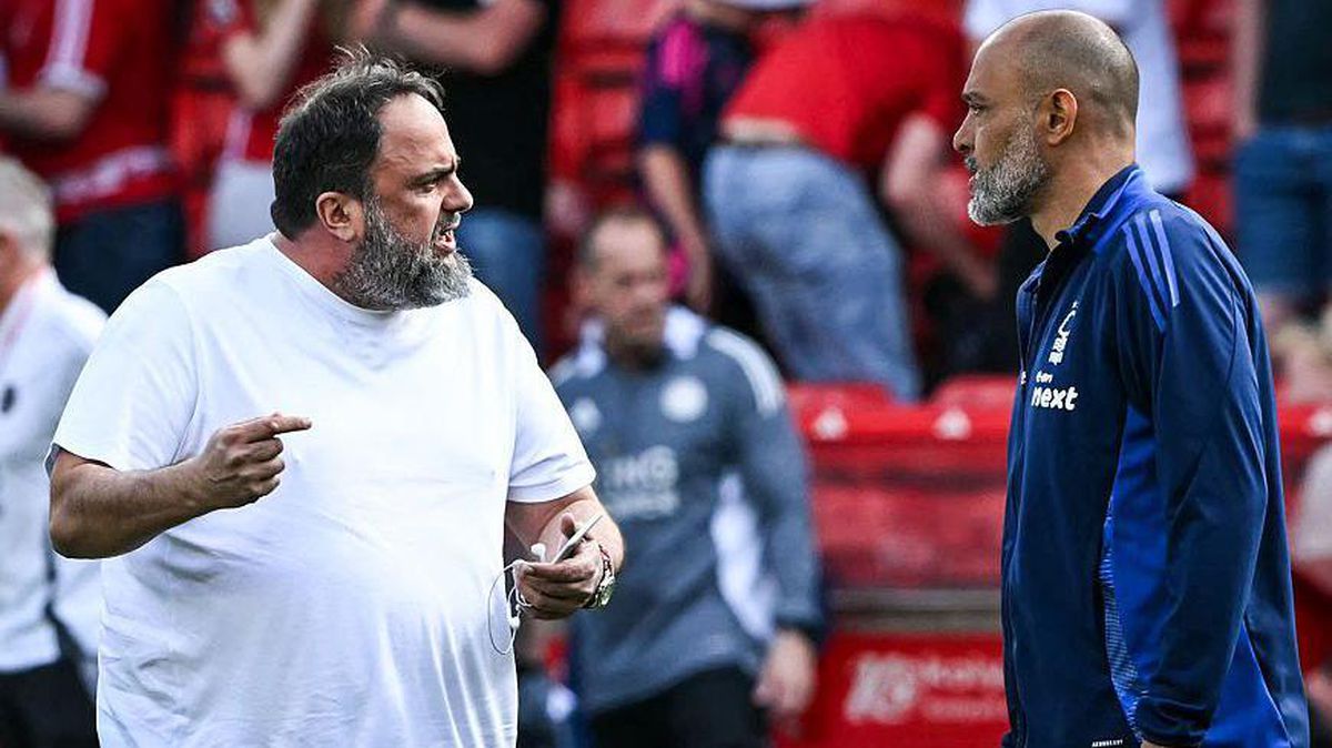 Incalificabil! Patronul Evangelos Marinakis a dat buzna pe teren și a înfruntat antrenorul revelației din Premier League