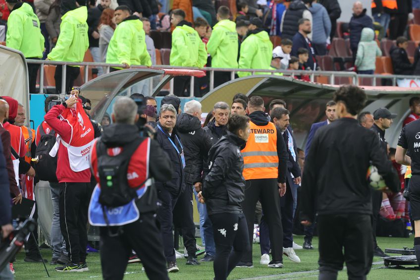 FOTO Gestul făcut de Marius Șumudică la finalul meciului Dinamo - Rapid