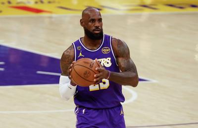 După al 23-lea sezon al carierei, LeBron James a fost întrebat ce urmează