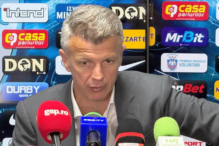 Ovidiu Burcă, antrenorul lui Sepsi // FOTO: Andrei Furnigă (GSP.ro)