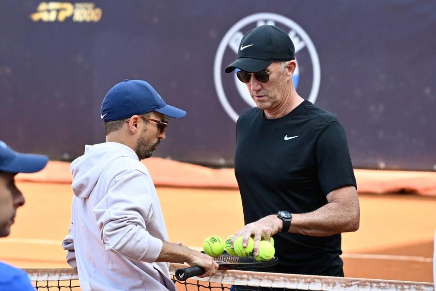 Darren Cahill lasă o portiță pentru a continua cu Sinner: „Nu credeam că-l voi mai antrena în 2026 și iată-mă aici”