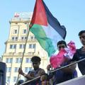 Lamine Yamal, fluturând steagul Palestinei la paradă // sursă foto: mundodeportivo.com