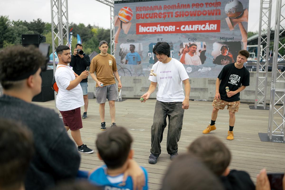 Campionii Europei din ’86, spectacol la coșul de baschet! » Iovan și Bumbescu au făcut show sub privirile primarului Capitalei