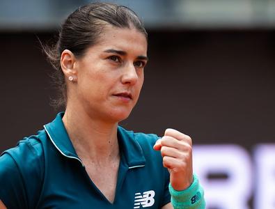 Oops..tapenko! Sorana Cîrstea a năucit-o pe letonă și este în semifinale la ...