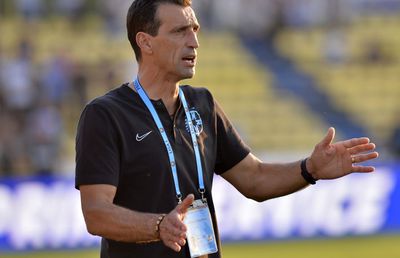 CFR CLUJ - FCSB. EXCLUSIV Dan Petrescu a aflat cum și-a motivat Bogdan Vintilă jucătorii: „Nu aveți teamă! Sunt slabi, doar se apără și au noroc”